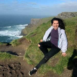 Meet your Posher, Gloria anne